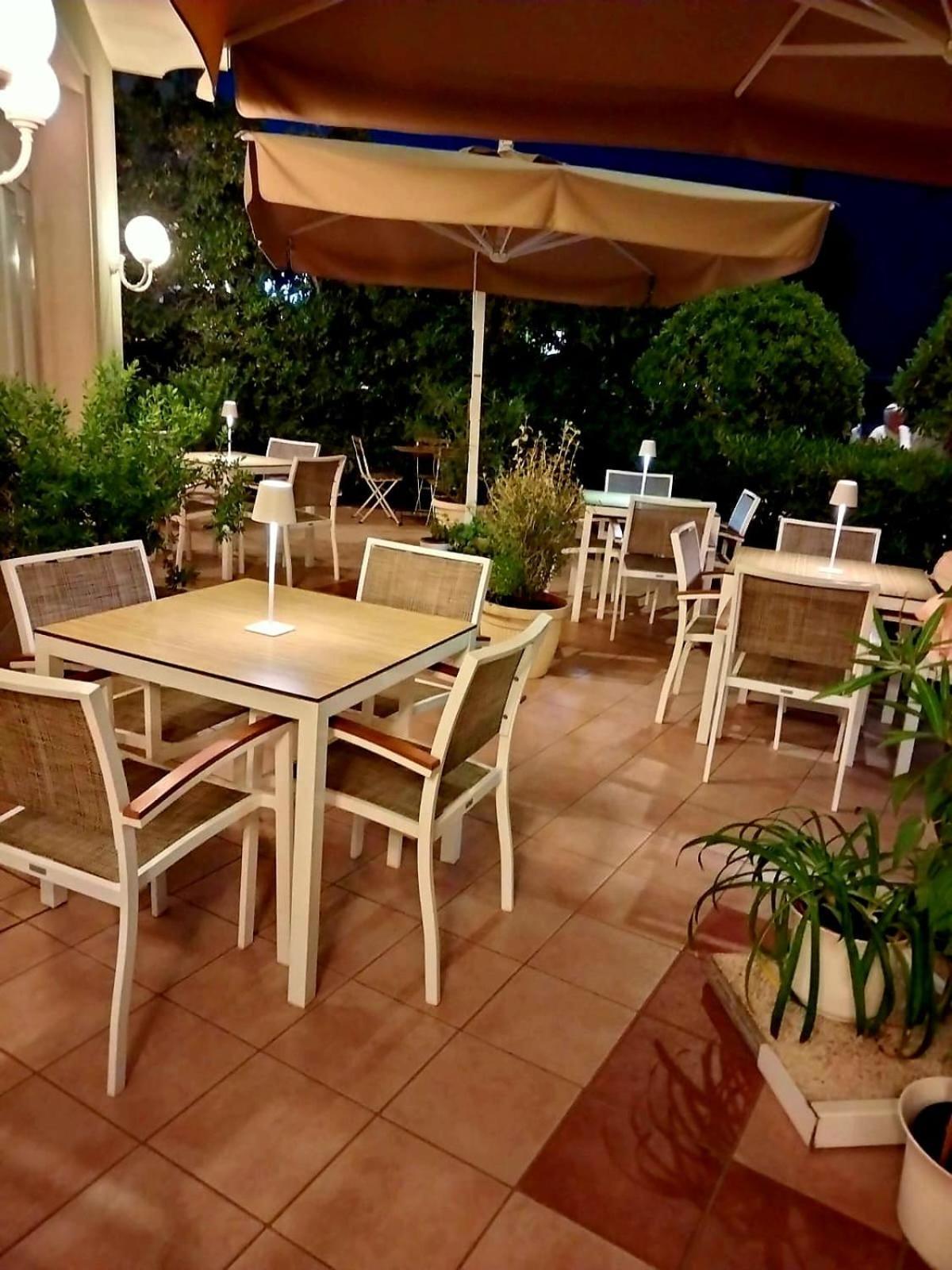 Hotel Rosati Римини Экстерьер фото
