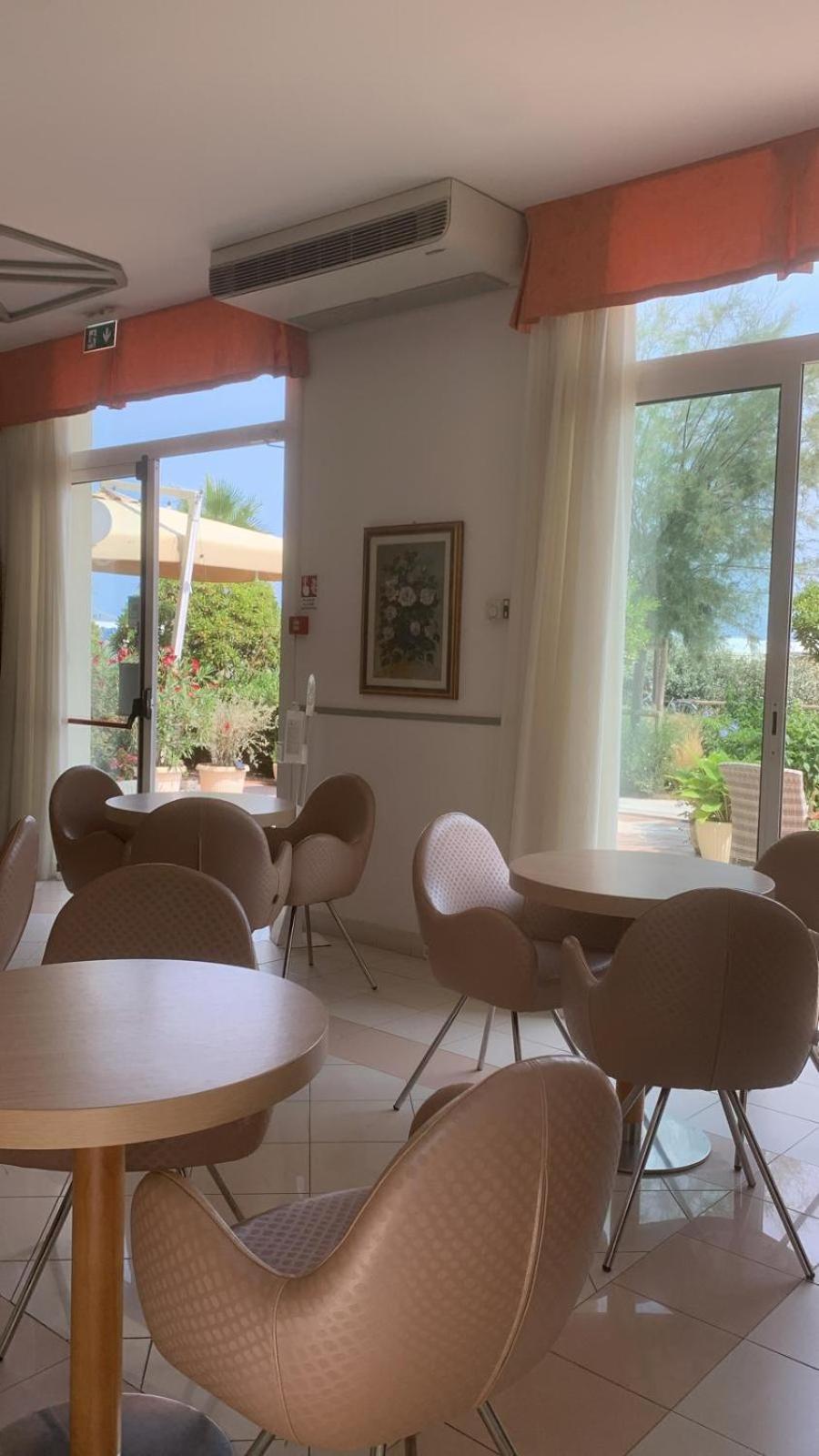 Hotel Rosati Римини Экстерьер фото