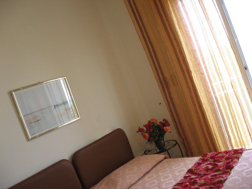 Hotel Rosati Римини Экстерьер фото